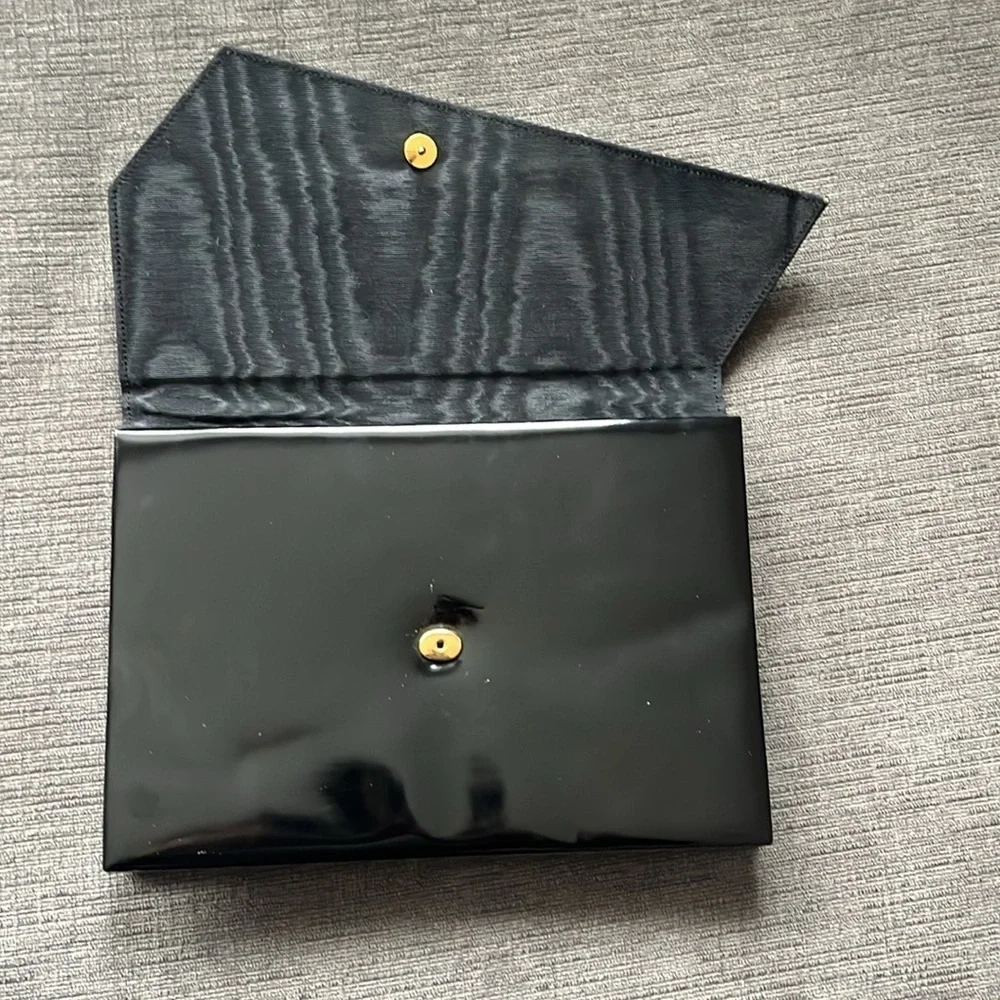 ROGER VIVIER vintage black patent leather envelope clutch